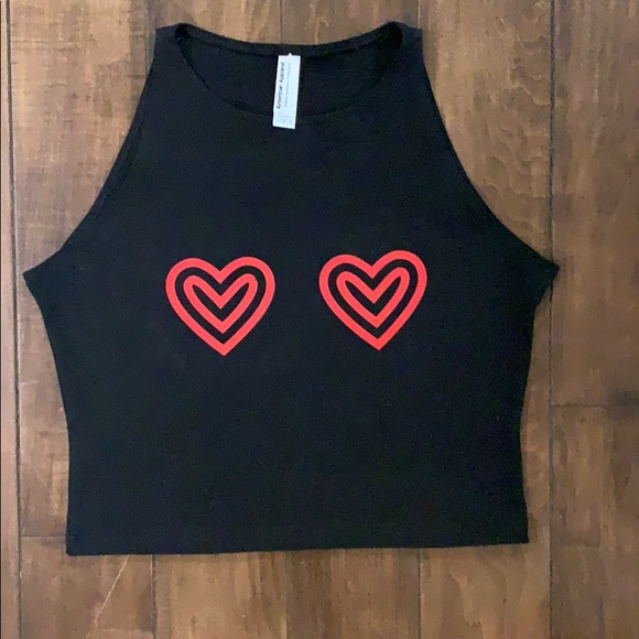 Tops - Heart crop top